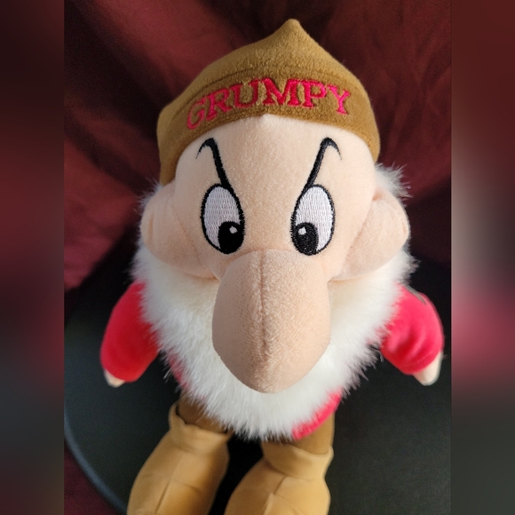 Disney Store Grumpy Plush Snow White and the Seven Dwarfs Sitting 10.5" - Picture 8 of 8